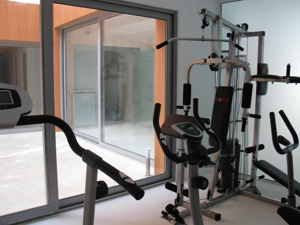 Family Hotel The Body Batak ภายนอก รูปภาพ